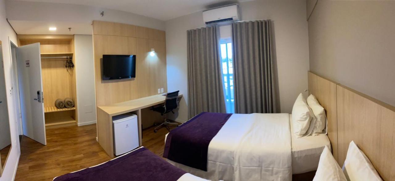 Legacy Hotel Guaratingueta - Ao Lado De Aparecida -Sp ภายนอก รูปภาพ