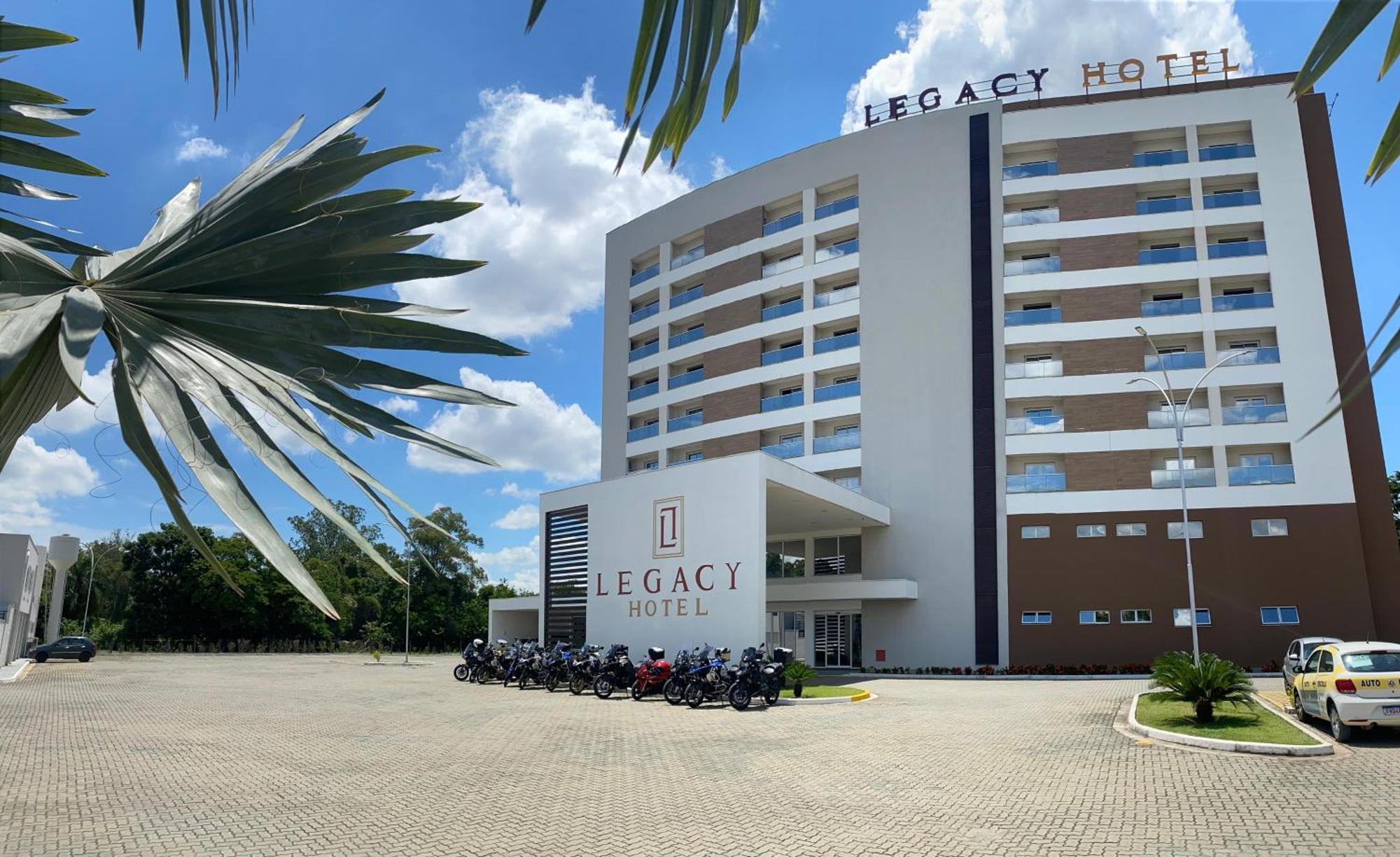 Legacy Hotel Guaratingueta - Ao Lado De Aparecida -Sp ภายนอก รูปภาพ